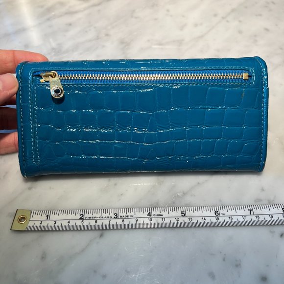 Henri Bendel Croc Wallet - Picture 3 of 4